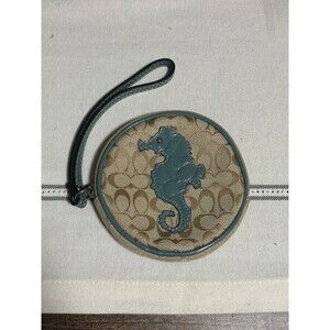 Vintage Y2K Coach Sig C Sage Green Seahorse Round Coin Purse Bag Mini Wristlet